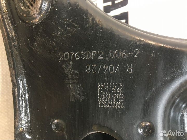 Рычаги подвески передний правый R