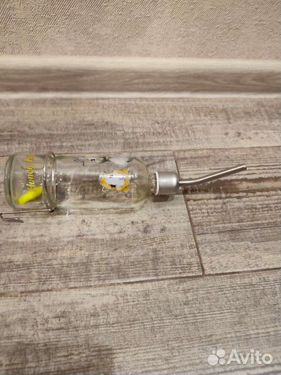 Стеклянная поилка для грызуна