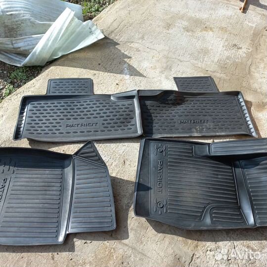 Автомобильные коврики УАЗ патриот