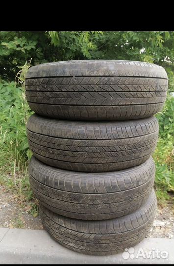 Dunlop Grandtrek ST20 215/60 R17