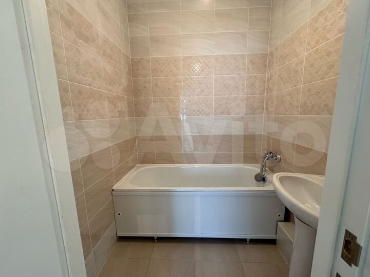 2-к. квартира, 50 м², 3/22 эт.