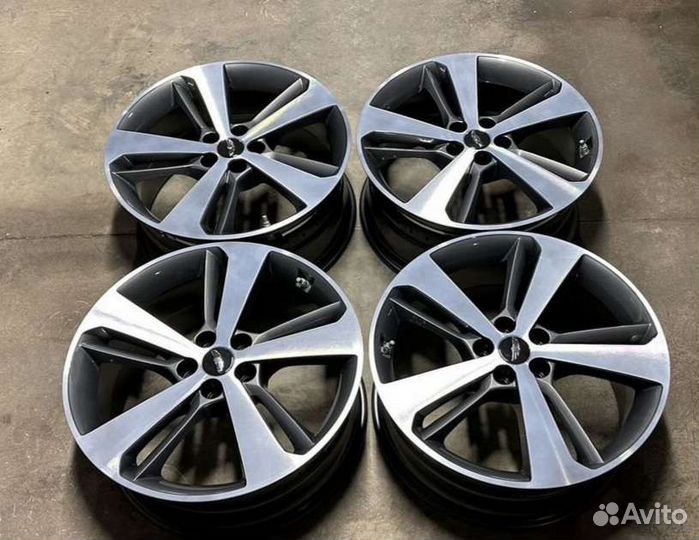 Комплект колёс R20 Genesis оригинал