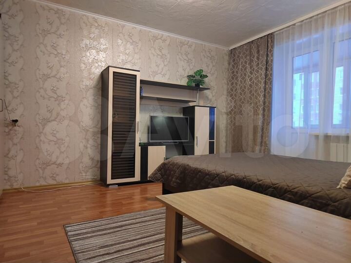 2-к. квартира, 43 м², 2/9 эт.