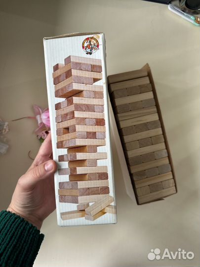 Игра падающая башня (Монтессори)