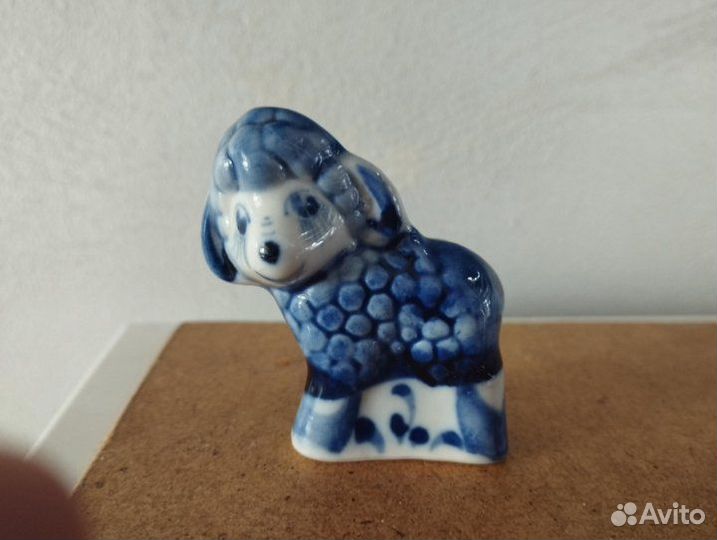 Фигурки, подсвечник гжель