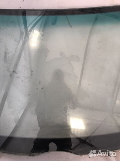 Лобовое стекло Мерседес W124 купе(1161)