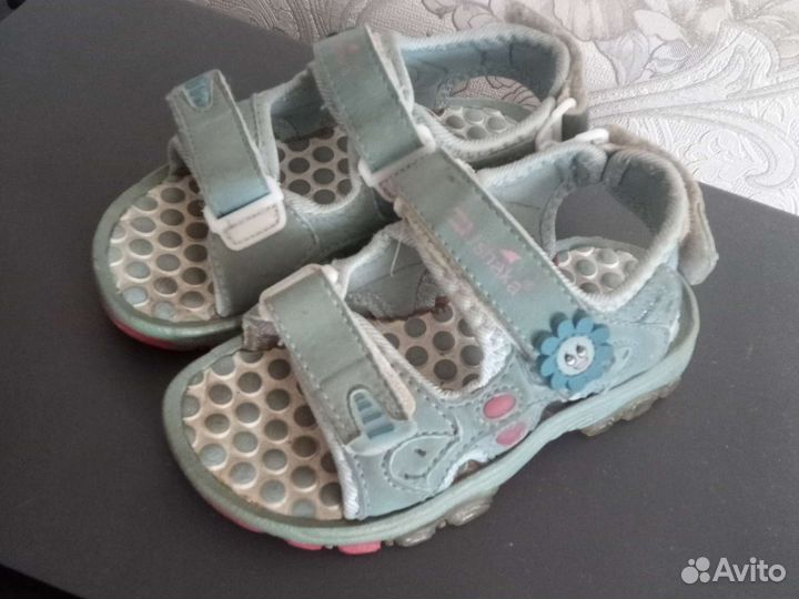 Босоножки детские р.25-26