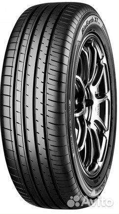 Yokohama BluEarth-XT AE61 215/65 R16 98H