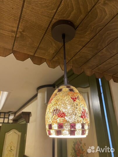 Светильники подвесные и настенные