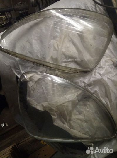 Стекла для фар