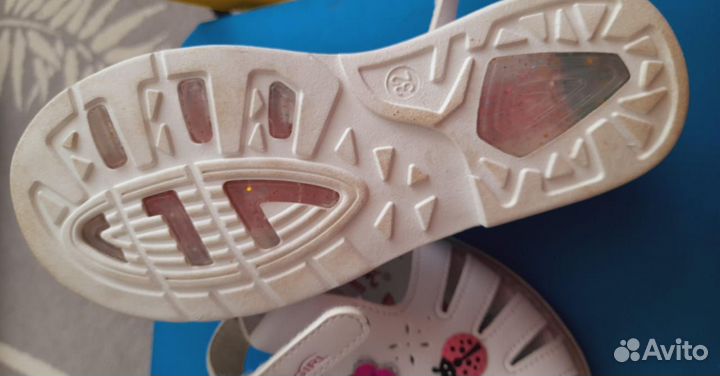 Сандалии для девочки 32 размер