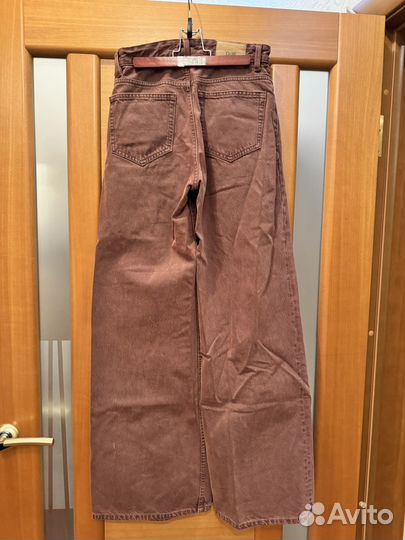 Джинсы женские