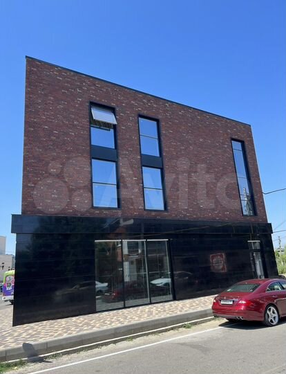 Торговая площадь, 670 м²