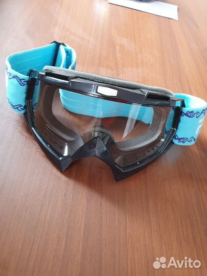Горнолыжные очки