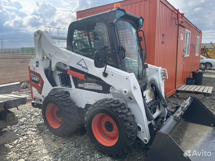 Аренда мини погрузчика bobcat S530 бобкэт