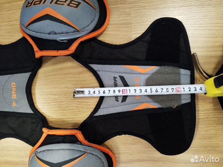 Нагрудник хоккейный детский Bauer one 4