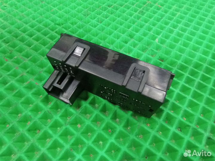 Часы Mitsubishi Lancer 9 2006 MR962799