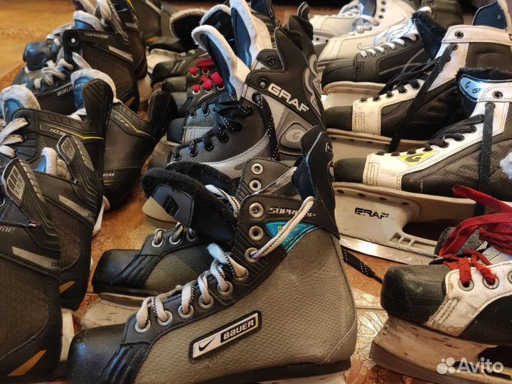 Коньки хоккейные защита щитки краги клюшка шлема