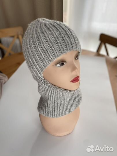 Вязаная балаклава