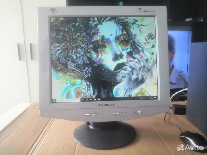 Мониторы б/у