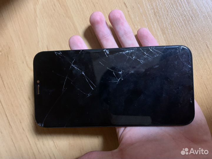 Экран для iPhone xr