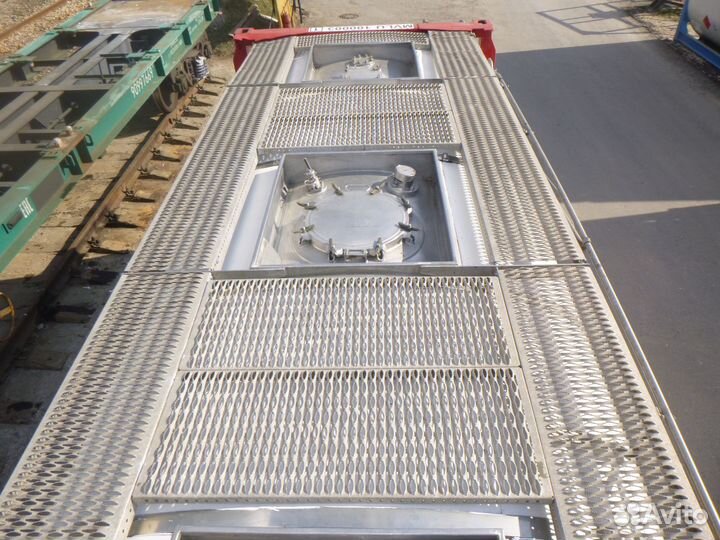 Танк-контейнер 30000(swap), Т11, с Волнорезами