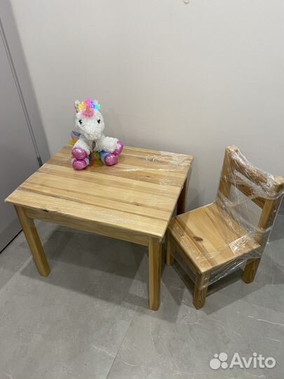 Детский столик и детский стульчик деревянный