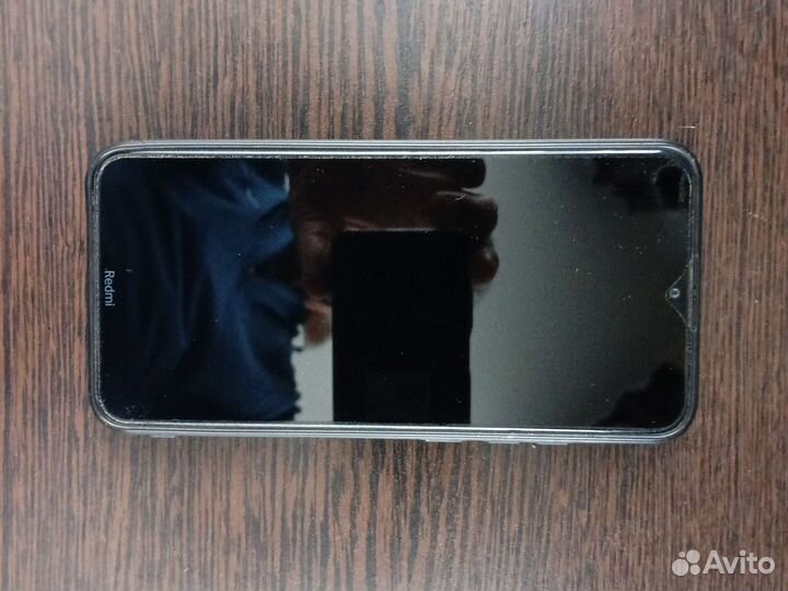 Xiaomi Redmi 8, 3/32 ГБ