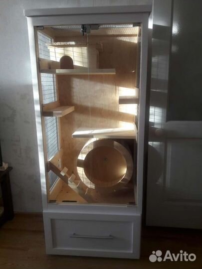 Витрина для шиншилл