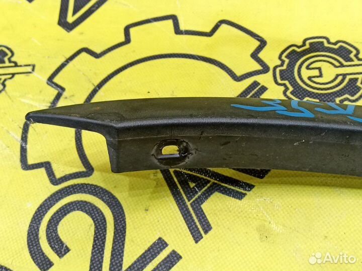 Накладка на крыло задняя правая Bmw X5 E53 M54B30