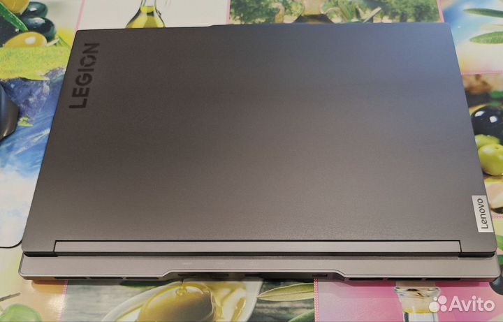 Lenovo Legion 7 slim: 6800H, 6800s, 16gb, 2.6k