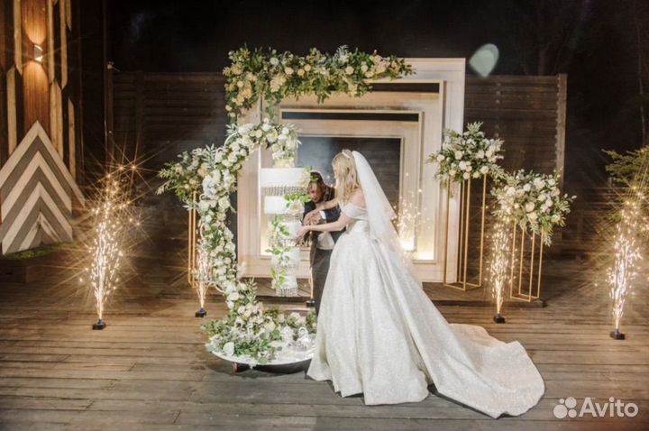 Тяжелый дым на свадьбу дневной салют