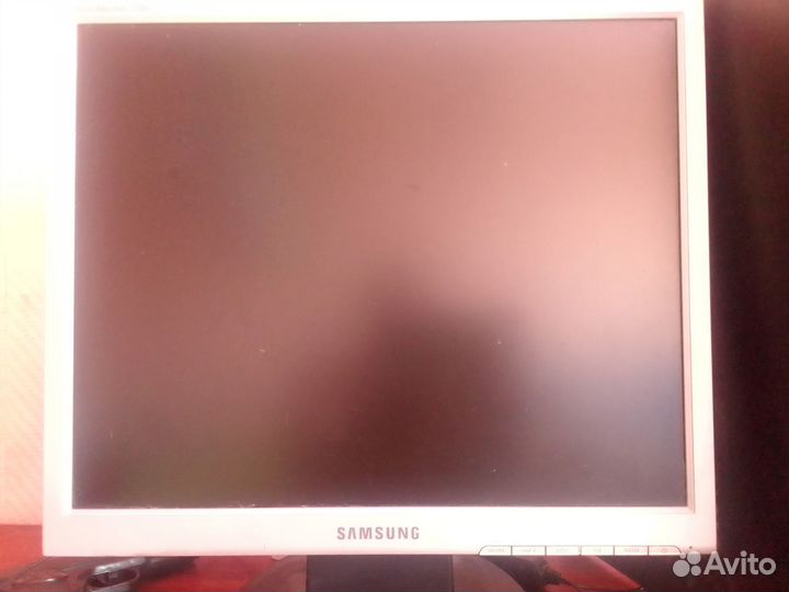 Продам монитор