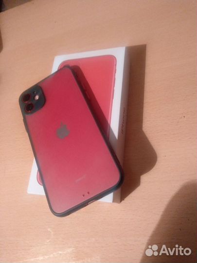 iPhone 11, 64 ГБ