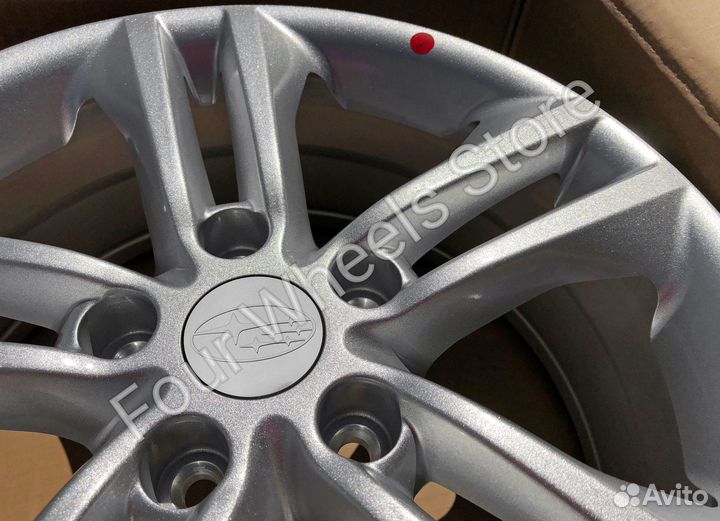 Диски Субару Форестер R18