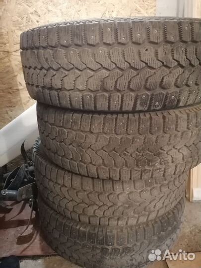 Yokohama IceGuard Stud IG65 225/65 R17