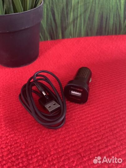 Автомобильная зарядка type c 2 usb 18w