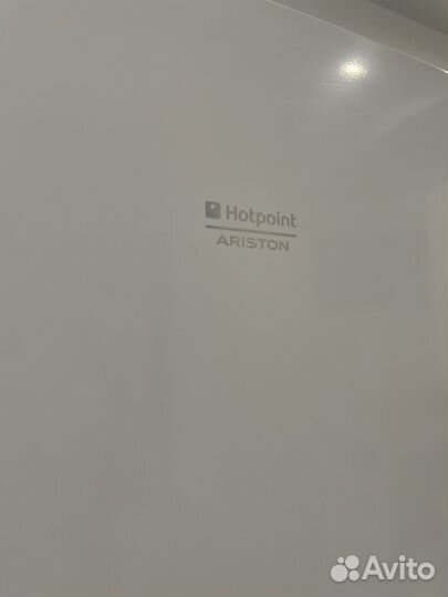 Холодильник hotpoint ariston бу
