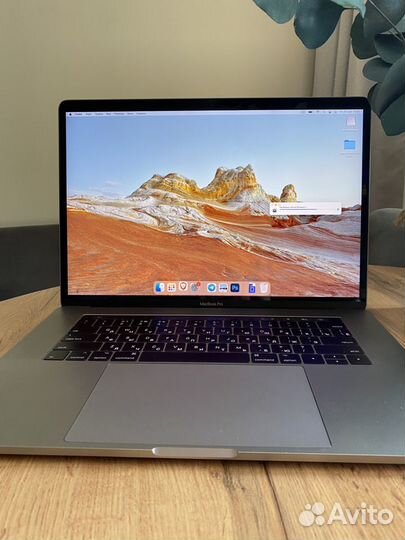 Macbook pro 15 2017 /i7/16gb/500ssd/touch bar