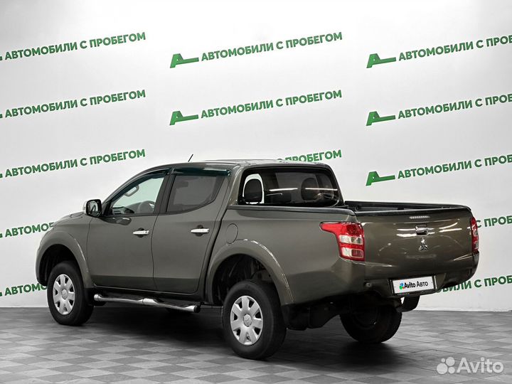 Mitsubishi L200 2.4 МТ, 2015, 268 824 км
