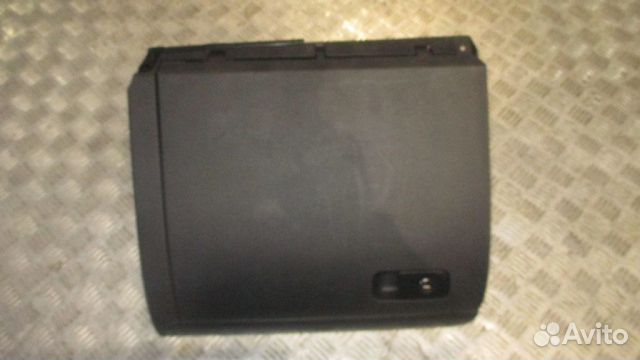 Бардачок VW Volkswagen Jetta