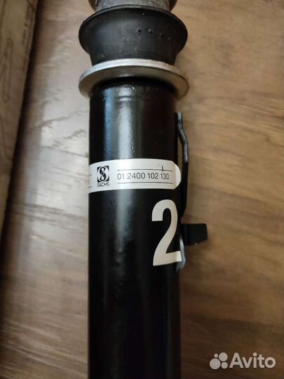 Амортизатор задний w124 новый оригинал