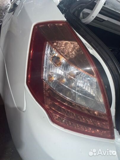 Фонарь задний левый Geely Emgrand седан 1.8 JL4G18