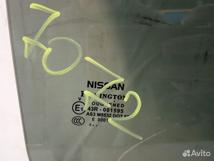 Стекло двери заднее правое Nissan Qashqai J10