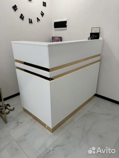 Ресепшен -стойка