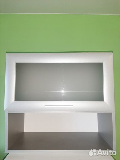 Кухонный навесной шкаф