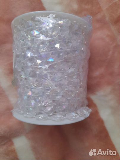 Акриловые бусины в рулоне