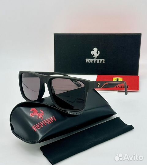 Солнцезащитные очки Ray Ban polaroid