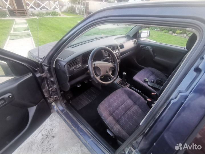 Volkswagen Golf 1.8 МТ, 1992, 120 000 км