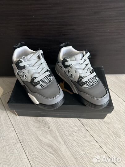 Кроссовки nike air jordan 4 детские 31-36